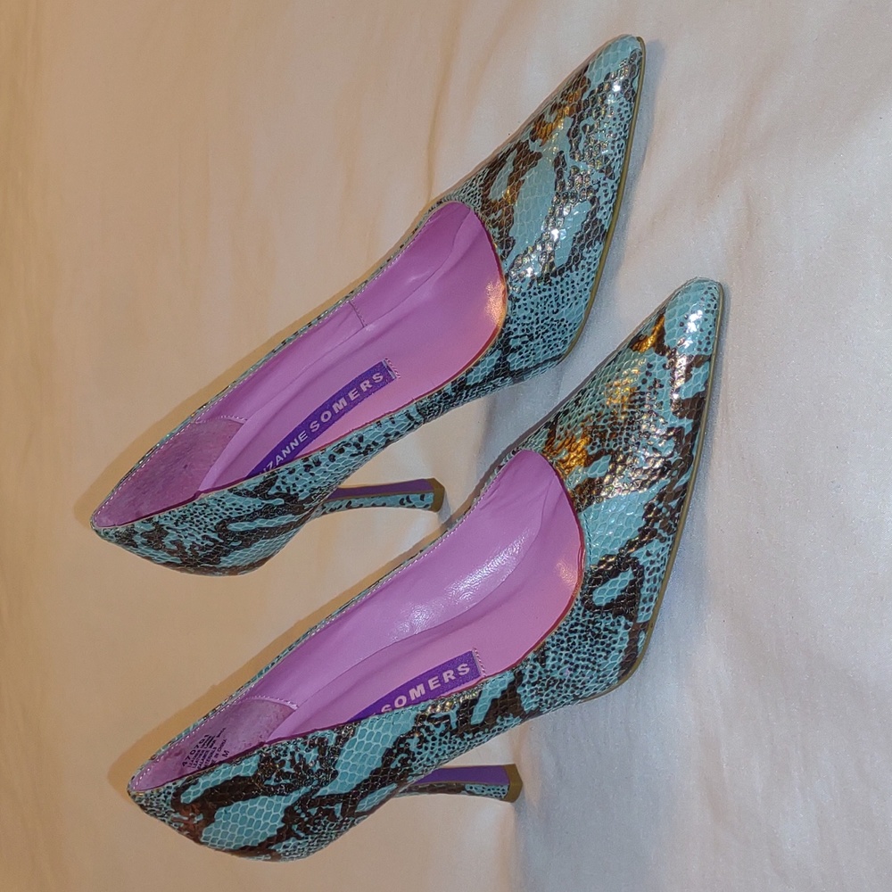 Suzanne Somers Blue & Gold Snake Skin Stiletto Heels - Picture 6 of 9